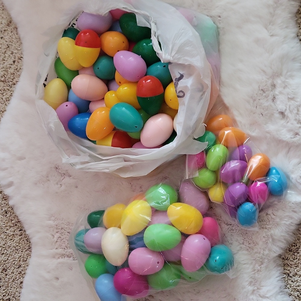EASTER DECORATIONS EGGS lot
